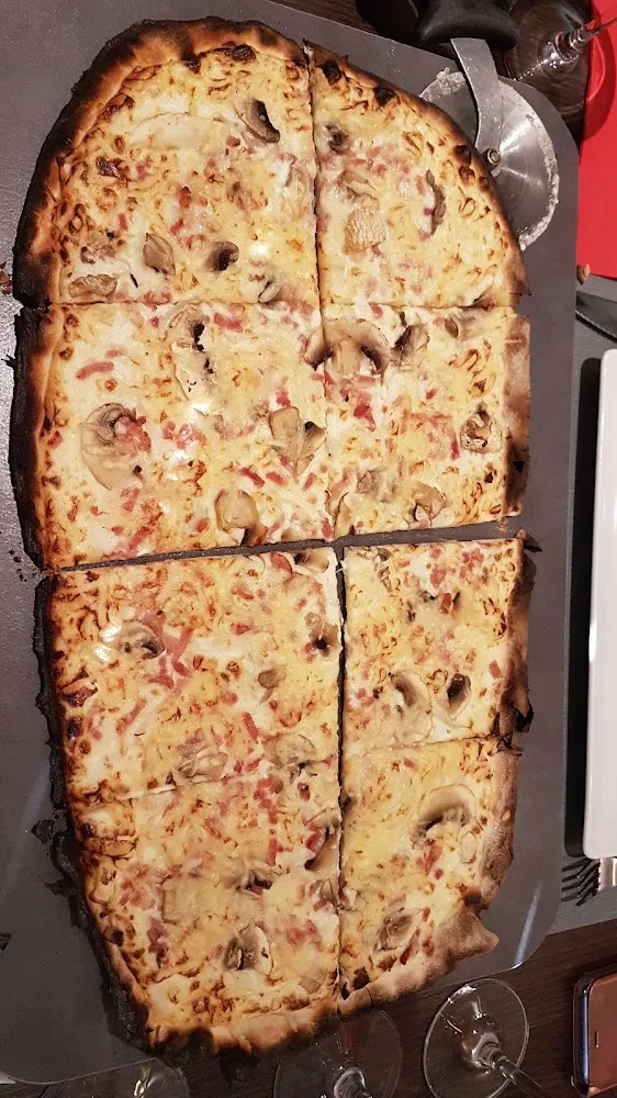 Tarte Flambée Gratinée Aux Champignons